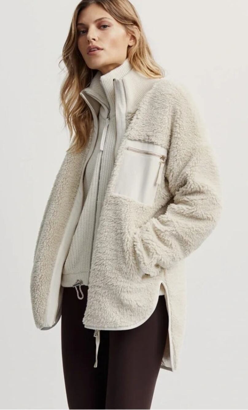 Varley Marney Oversized Fuzzy Jacket Fleece Sherpa In Neutral L